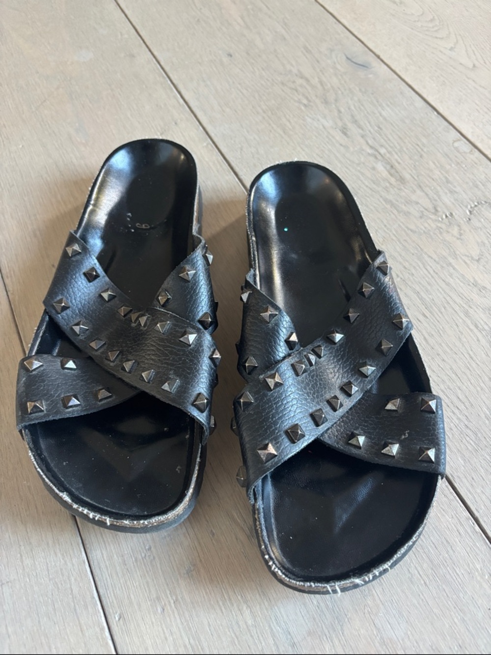 Leather criss cross metal stud sandals